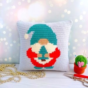 Gnome pillow